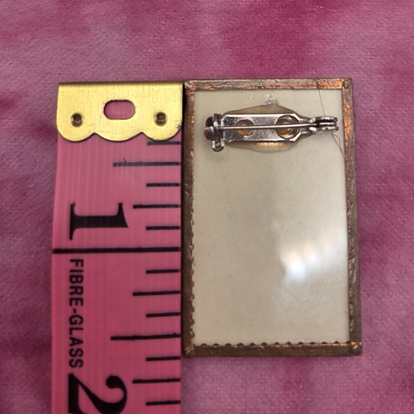 867.  Vintage 1984 Postage Stamp Pin - Picture 3 of 5